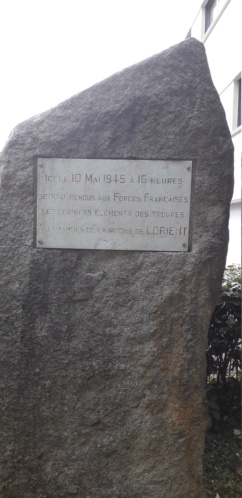 les stèles commémoratives de la poche de Lorient  20210923