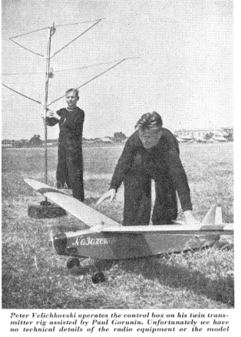 Les Avions radiocommandés de 1960 à 1972 - Page 4 Captur24