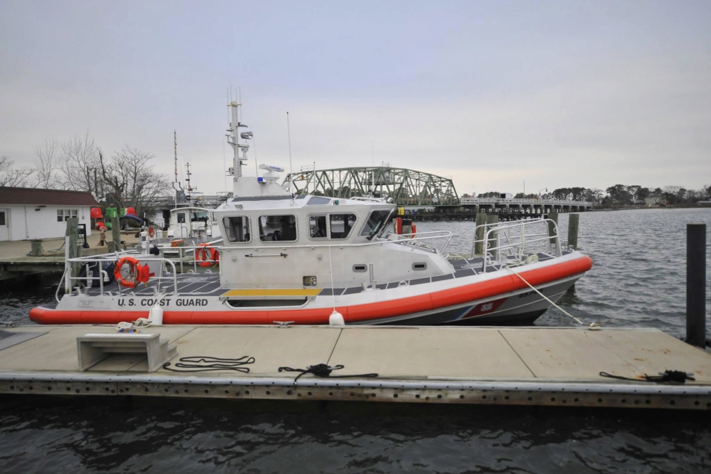 Bateau d'intervention des Gardes côtes américaine RBM-45ft Rbm10