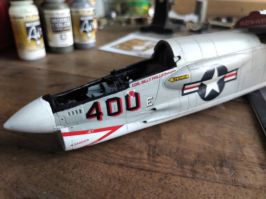 (GB VIETNAM) F8 E CRUSADER HASEGAWA 1/48eme Img_2056