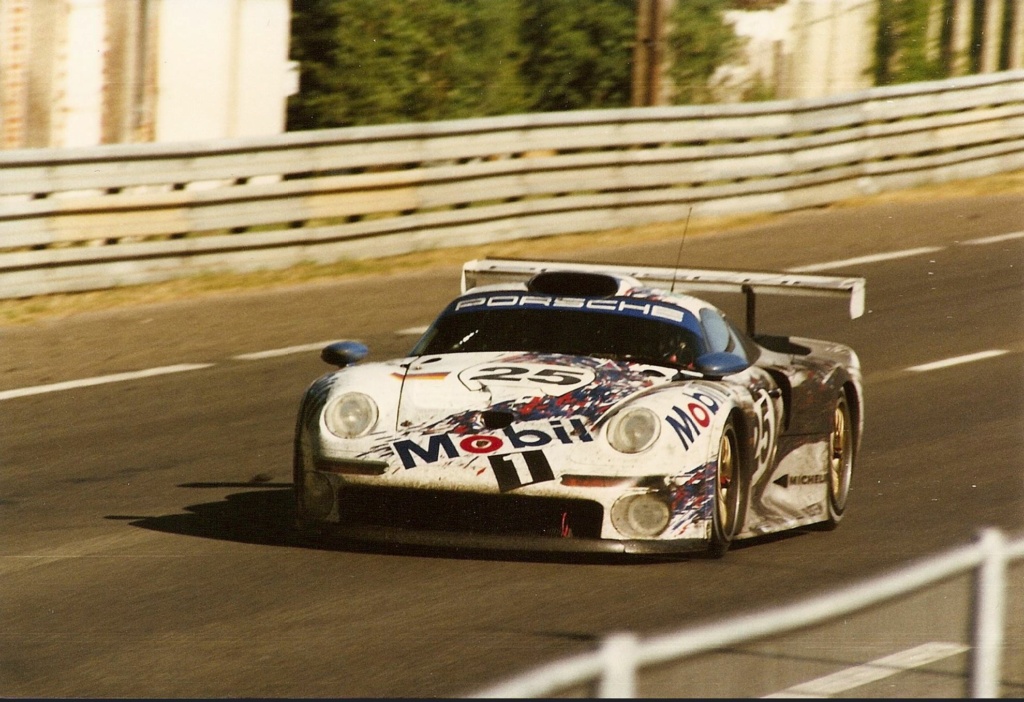 Porsche 911 GT1 de 1996 24 heures du Mans Porsch61