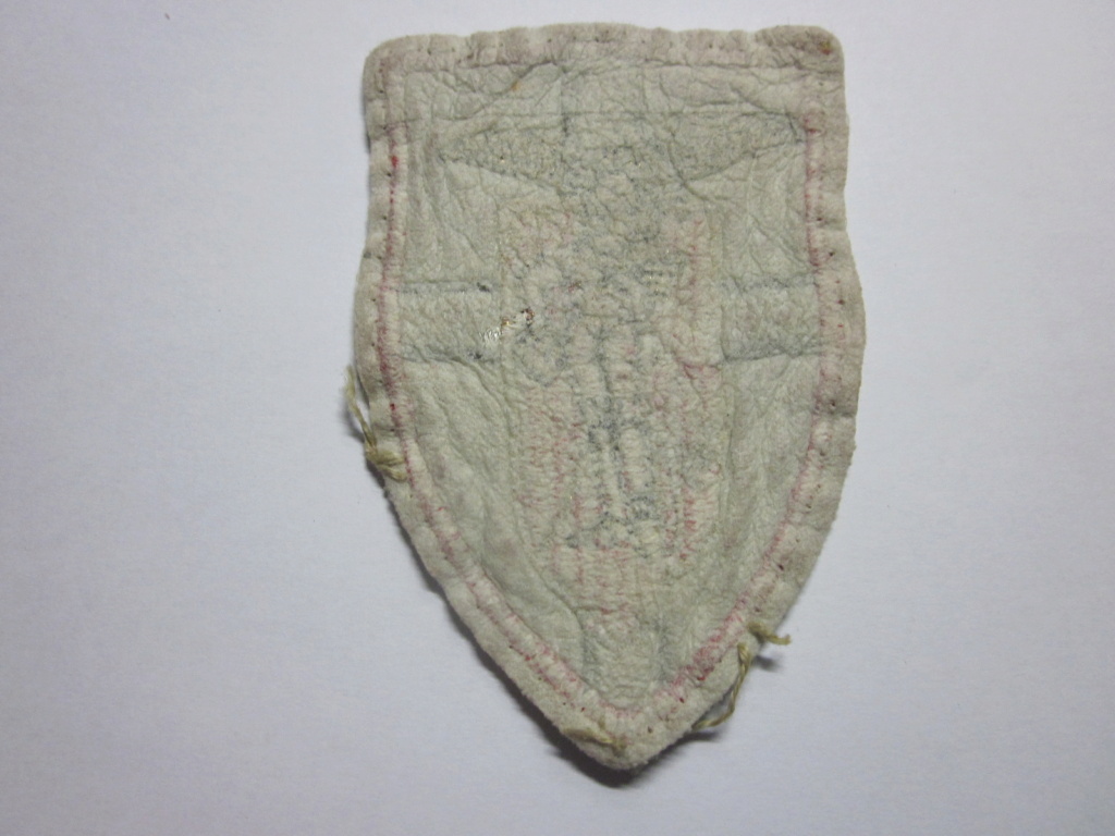 Insigne en tissu 9° régiment de chasseurs parachutistes 4c4c3510
