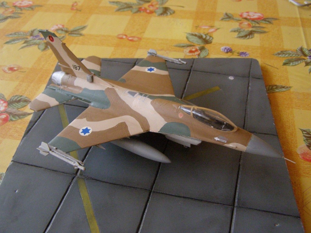 [?] 1/72 - General-Dynamics F-16A Fighting Falcon   Israelian Air Force P1208510