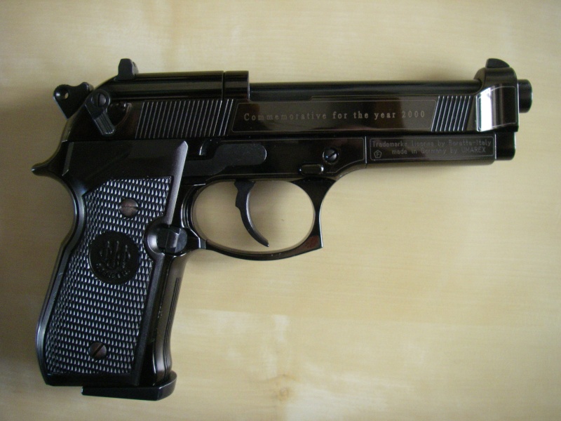 Beretta Mod. 92 FS série limitée Imgp0013