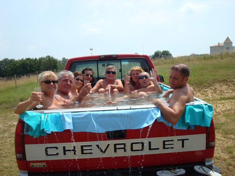 le Chevrolet K1500...piscine de Gillesbd47 - Page 2 Dsc04310