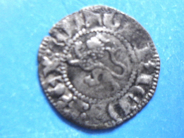 Dinero Noven  de Enrique II (Sevilla, 1369 - 1379 d.C) 311