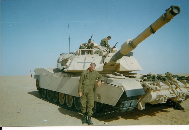 M1A2 Abrams -Photos finales ensoleillées 5/2/11  - Page 3 M1a110