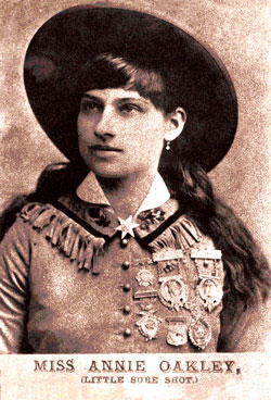 Annie Oakley 1860-1926 Annie_10