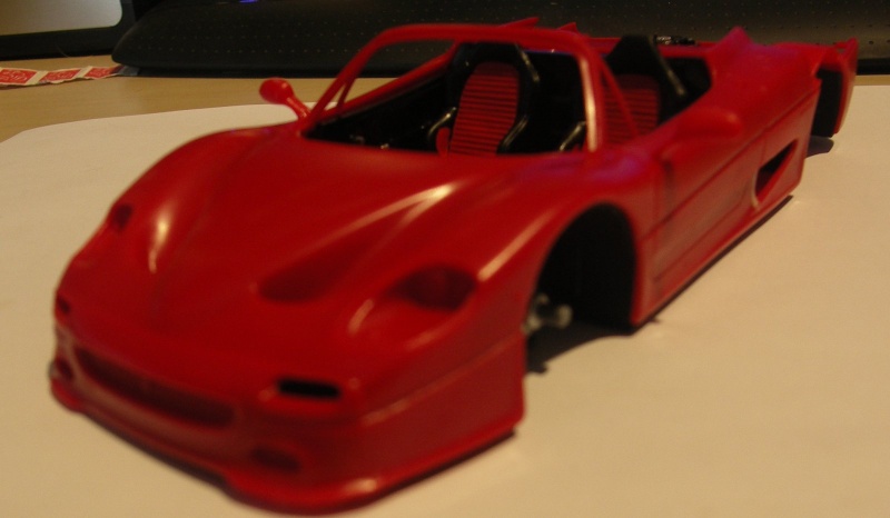 F50 coupé Revell 1:24 Assemb11