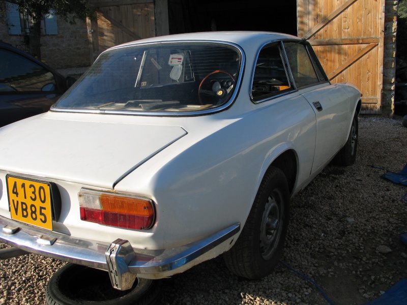 Restauration de mon Bertone 2000 de 72 Alfa_b17