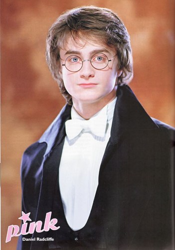 Daniel Radcliffe - Page 7 1000_211