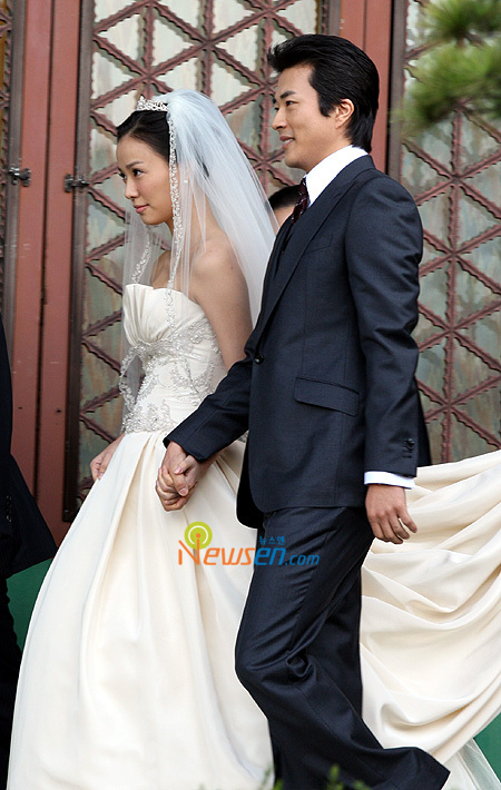 Happy Wedding Kwon Sang Woo-Son Tae Young 20080912