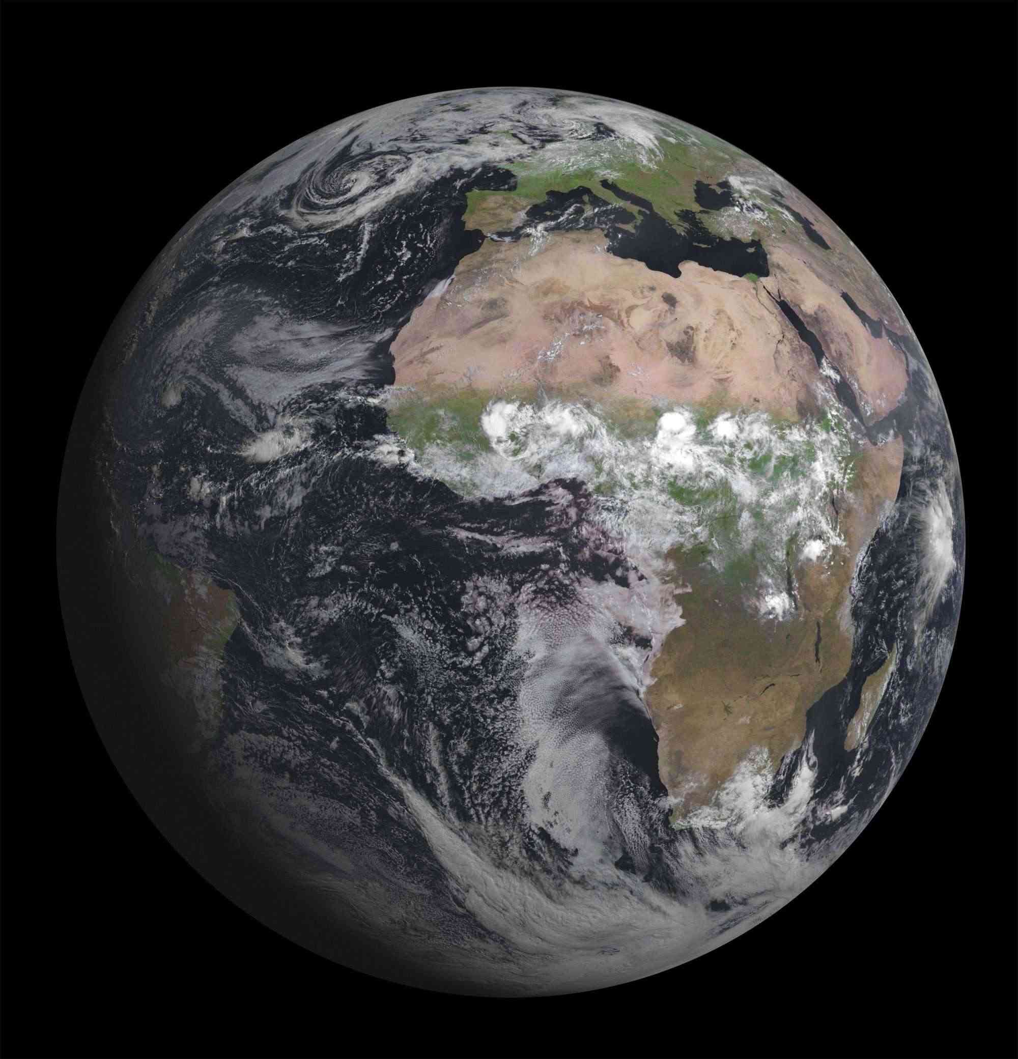 Nouvelle photo de la terre Msg3_f10