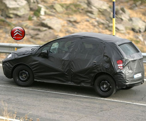 [Futur modèle] Citroën C3 II [A5] - Page 19 Spyc3410