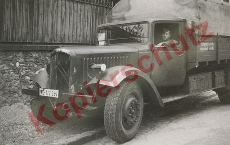 Photos de Citroën pendant la Seconde Guerre Mondiale - Page 5 Beutec10