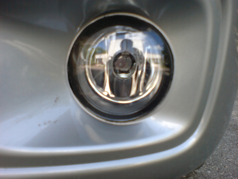 Fog Lamps in Dlx - Page 3 Dsc00012