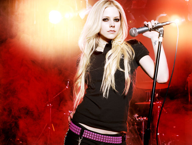 [ ARTISTE ] Avril Lavigne Avril_10