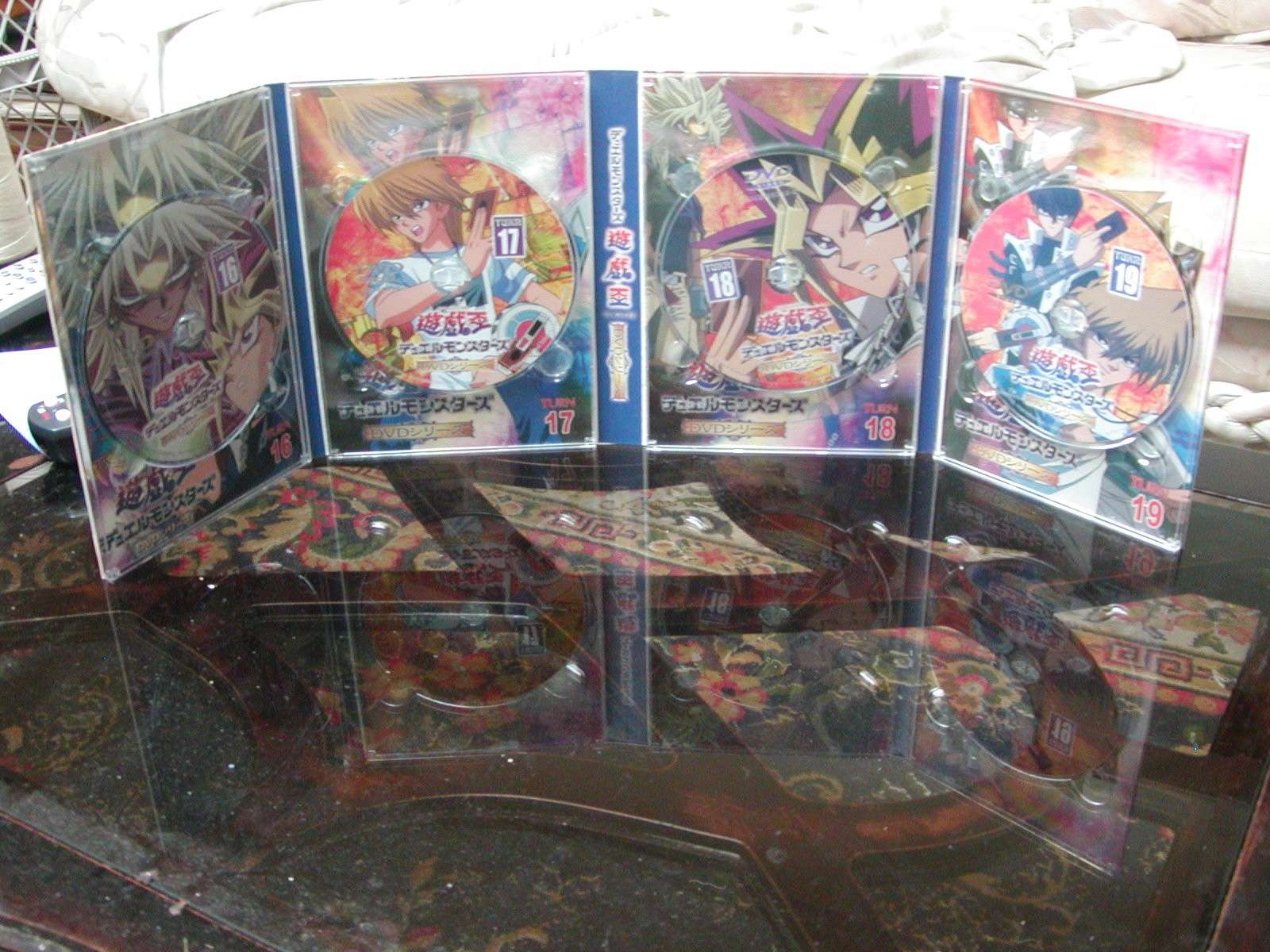 Identifying Anime DVD Bootlegs VS Official Anime DVD releases P1010911