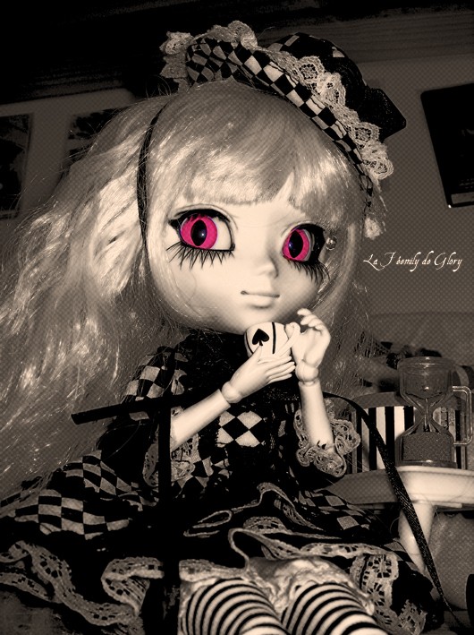 La Féemily de Glory : Pullip, Dal, Byul, Little et Taeyang.. Shadow12