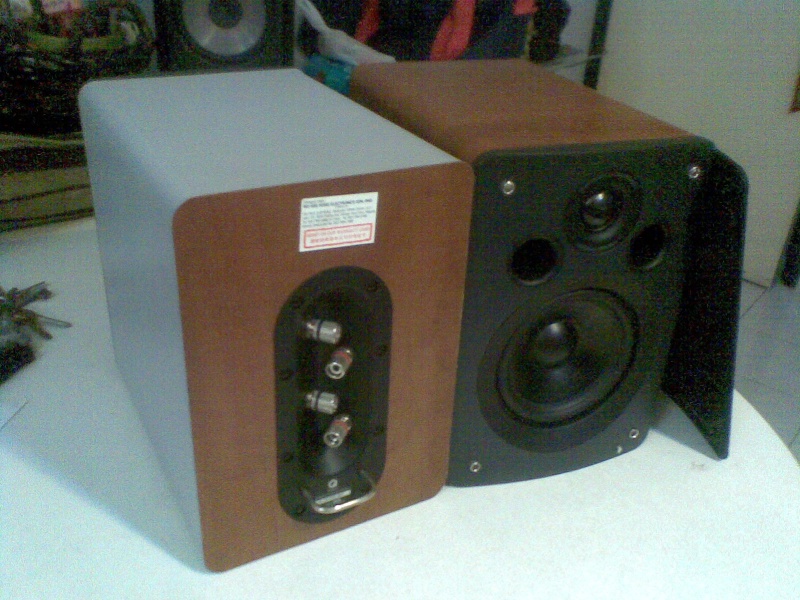 Q Acoustics 1020i Bookshelf Speaker (Sold) 13082014