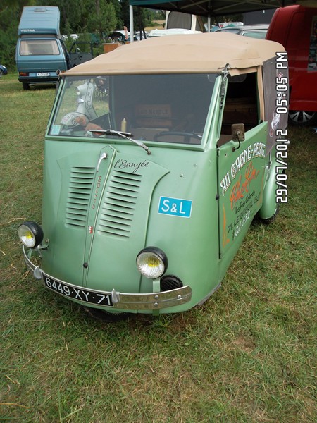 The French VW Bus Meeting - Fley 2012 - Page 2 Sam_2918