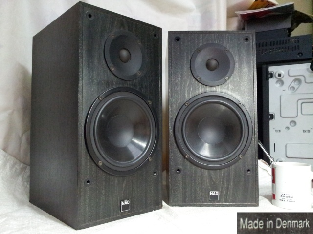 NAD 802 standmount speakers (used) 20121015