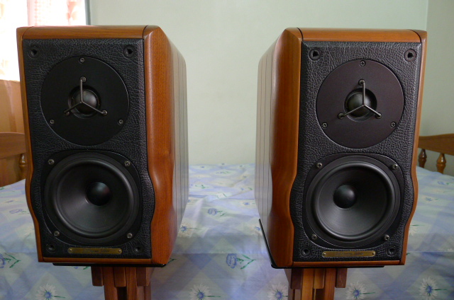 Sonus Faber Minima Amator speakers (sold) P1050222