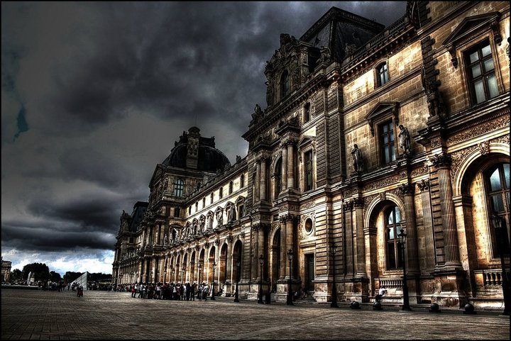 Le muse du Louvre 44429_10