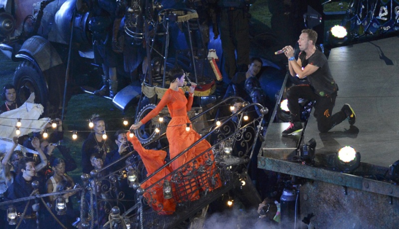 Rihanna y Coldplay clausuran los Juegos Paralímpicos 2012 (Fotos) Cod310