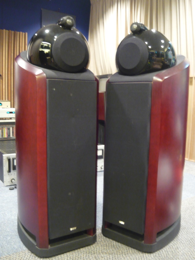 B&W Nautilus 802 loudspeaker (used) SOLD P1080518