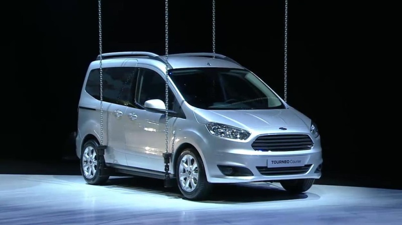 2012 - [Ford] Tourneo Courier Ford-g10