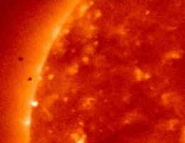 Mystérieuses sphères géantes dans la couronne solaire Couron10