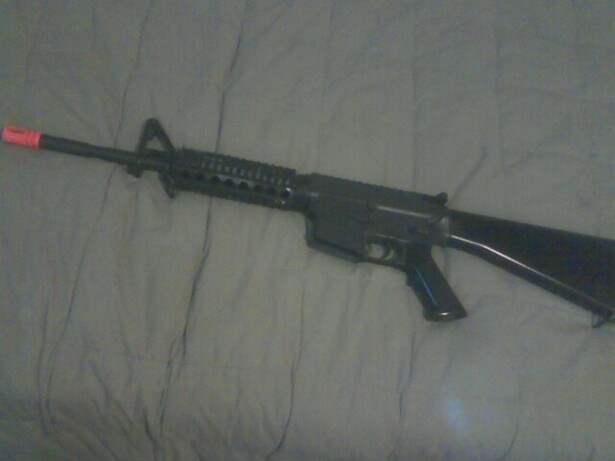 WTS 2 M4's fullstock + 7.4v lipo Dboys10