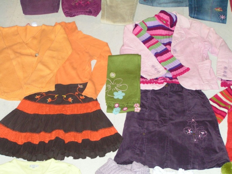 Lot vêtements filles 8 ans hiver (30 pièces) Pict0717