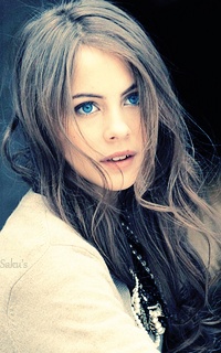 Willa Holland Wh8_bm10