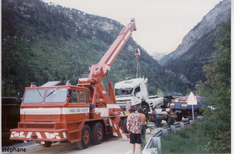 Accident coté Italien du Mont Blanc dans les années 90. 1_01410