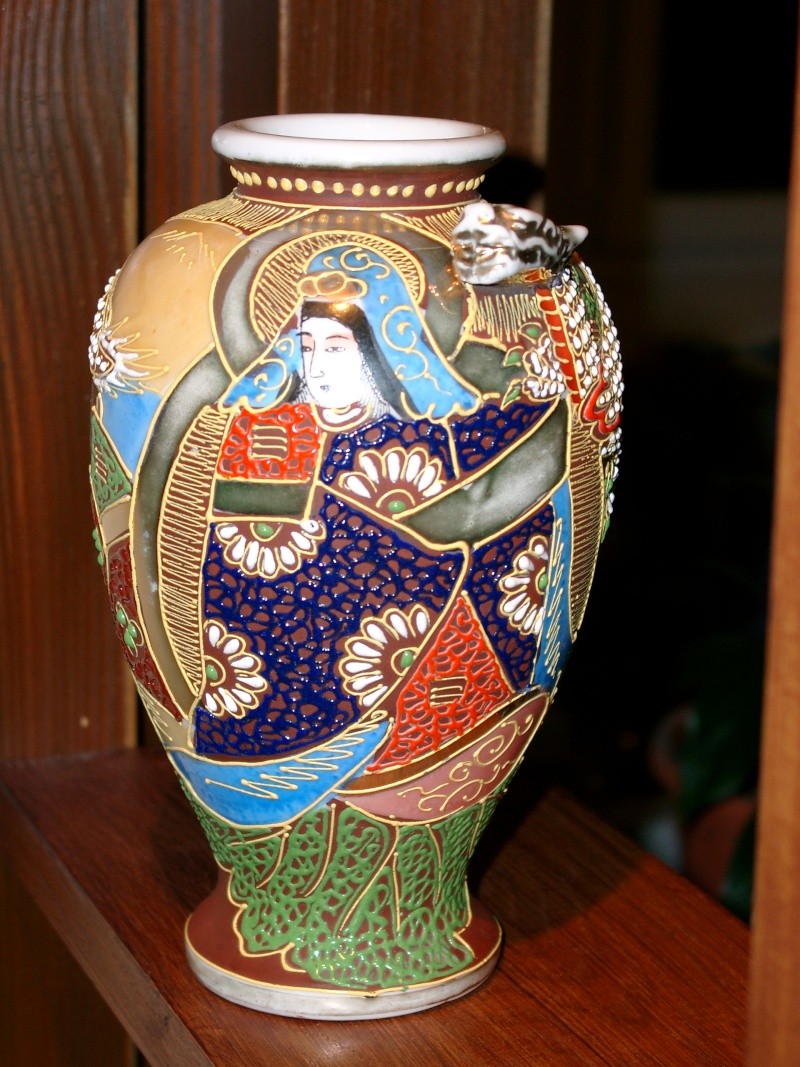 Vases chinois - Japonais ...?? 01240018