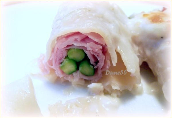 Cannellonis jambon et asperges à la sauce béchamel 51146510