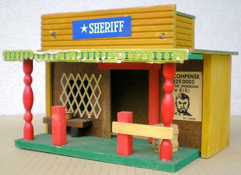 Wildwest-Gebäude aus Holz für Figuren von 54 bis 70 mm Demusa16