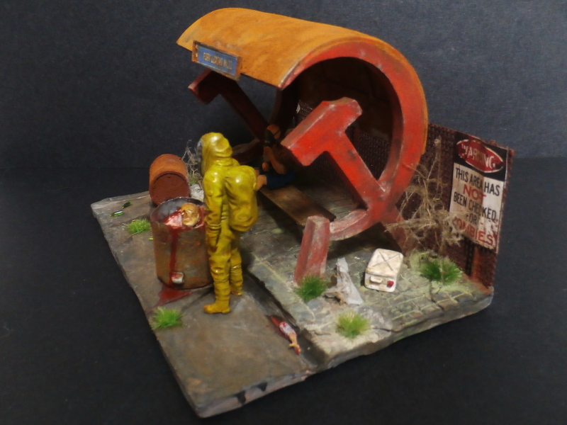 L'arret de bus - 1/35 (FINI) - Page 2 P2080016