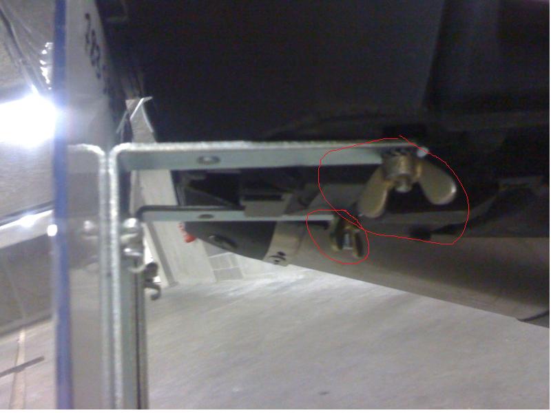intégré les clignotants dans le feu arrière d'origine et support de plaque perso Sans_t11