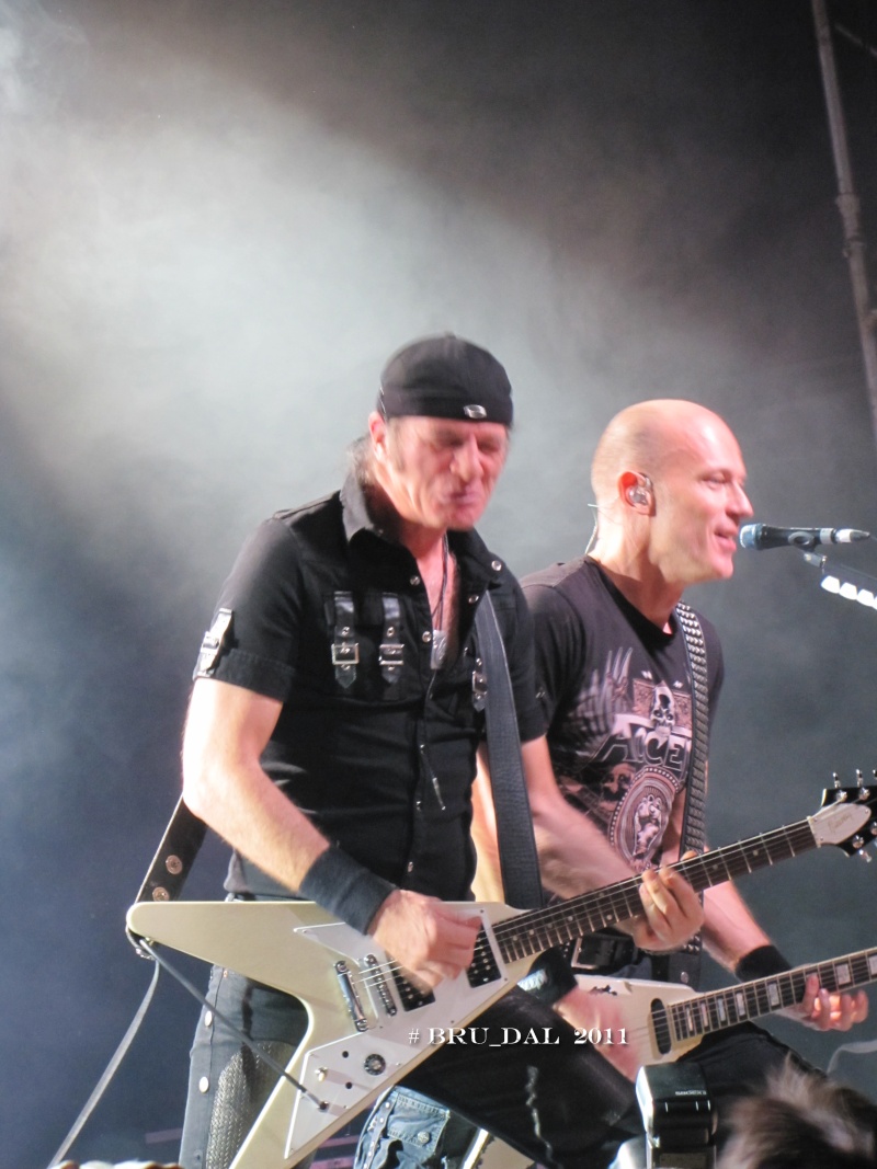 accept & steelwing a elysée montmartre Accept29