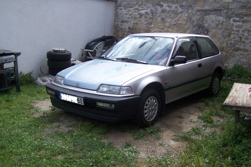 Honda civic EC9 , accidenté ne veut pas dire fini ! :) 100_6112