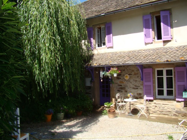 Chambres d'hotes " Le Jardin des Reves " 12120 Cassagnes-Begonhes (Aveyron) 31949510