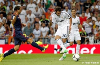 لابورتا : برشلونة هو رمز كتالونيا, مثلما هو ريـال مدريد رمز اسبانيا . 81e64610