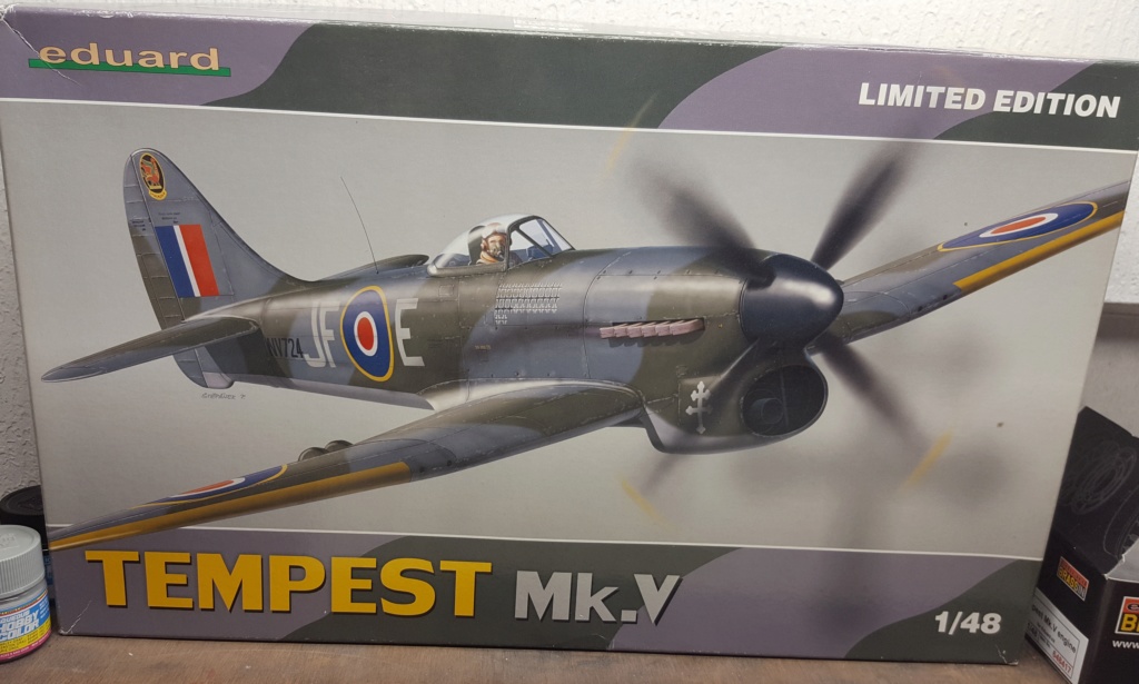 Tempest Eduard 1/48 Limited Edition + Kit résine moteur 20200438