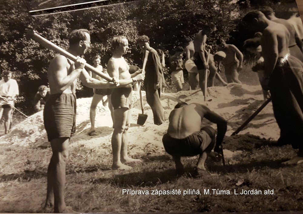 The early days of Judo in Czechoslovak Republic (and the contribution of the London Budokwai) - Page 2 Zapast10