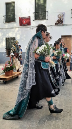 Fiestas  paso a paso. Sábado (Ofrenda floral y coronación de reinas) 20230100