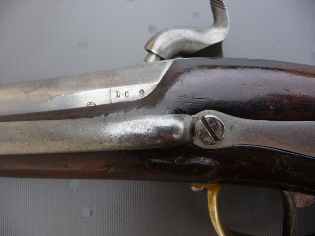 Un pistolet de marine modele 1837!! P1240712