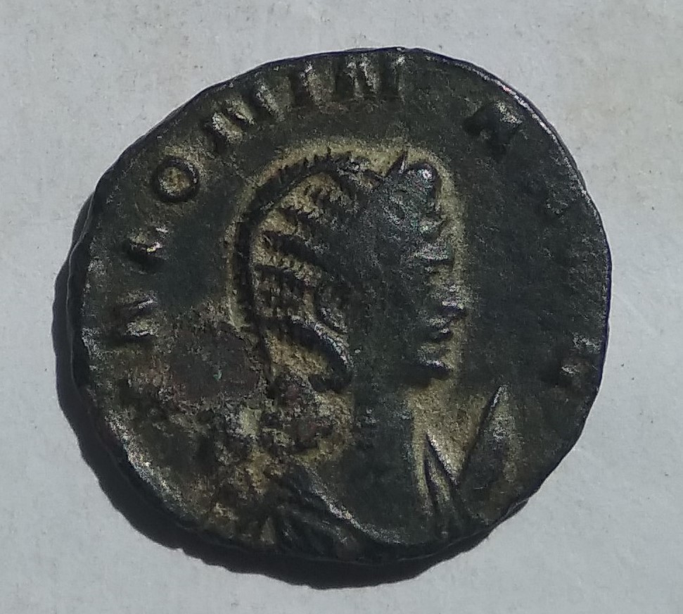 Antoniniano de Salonina. PVDICITIA. Pudor estante a izq. Roma 419
